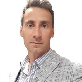 Илья Лушников