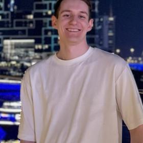 Александр Дунаев